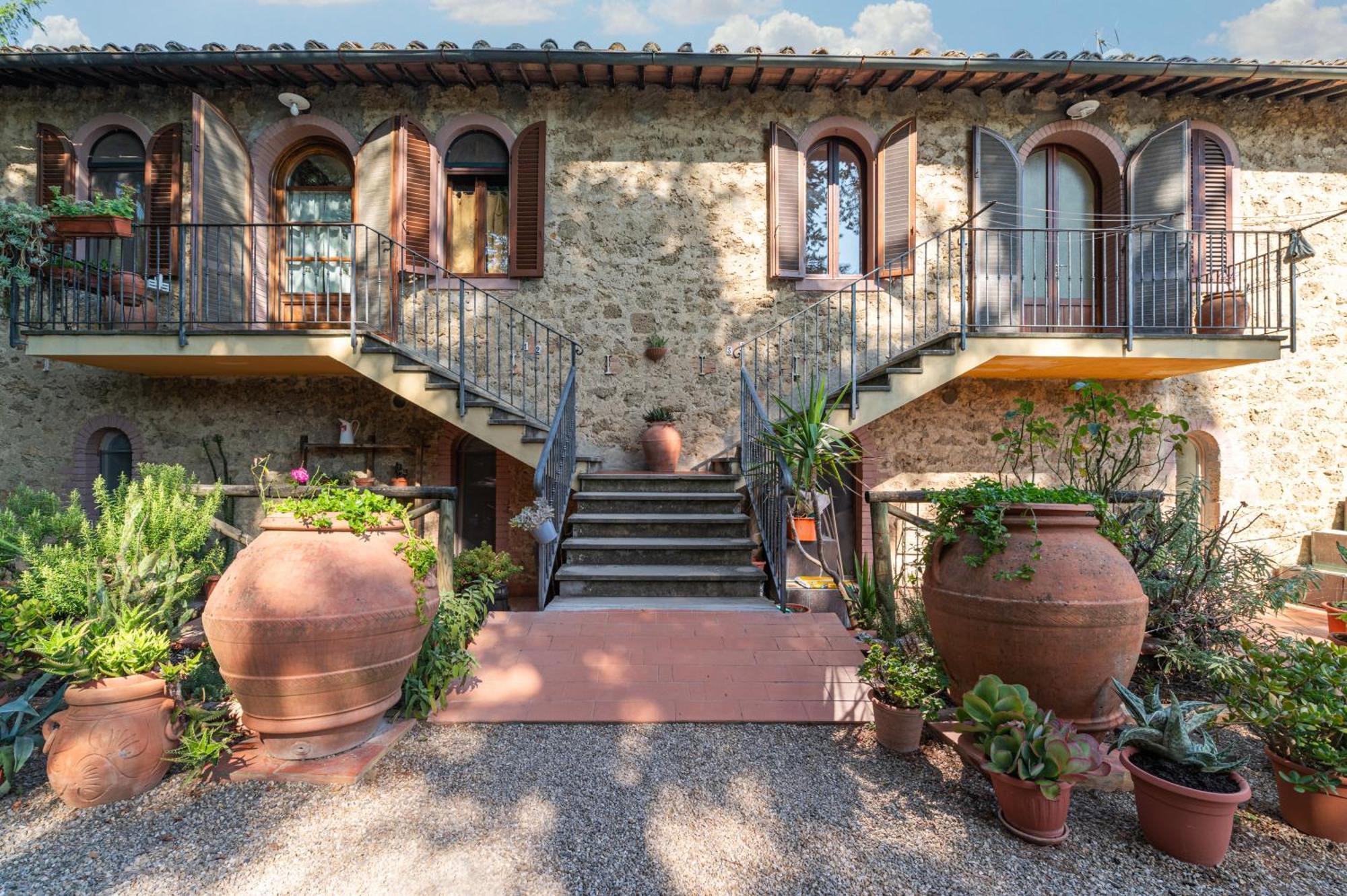 Antico Podere Il Bugnolo Poggibonsi Exterior foto