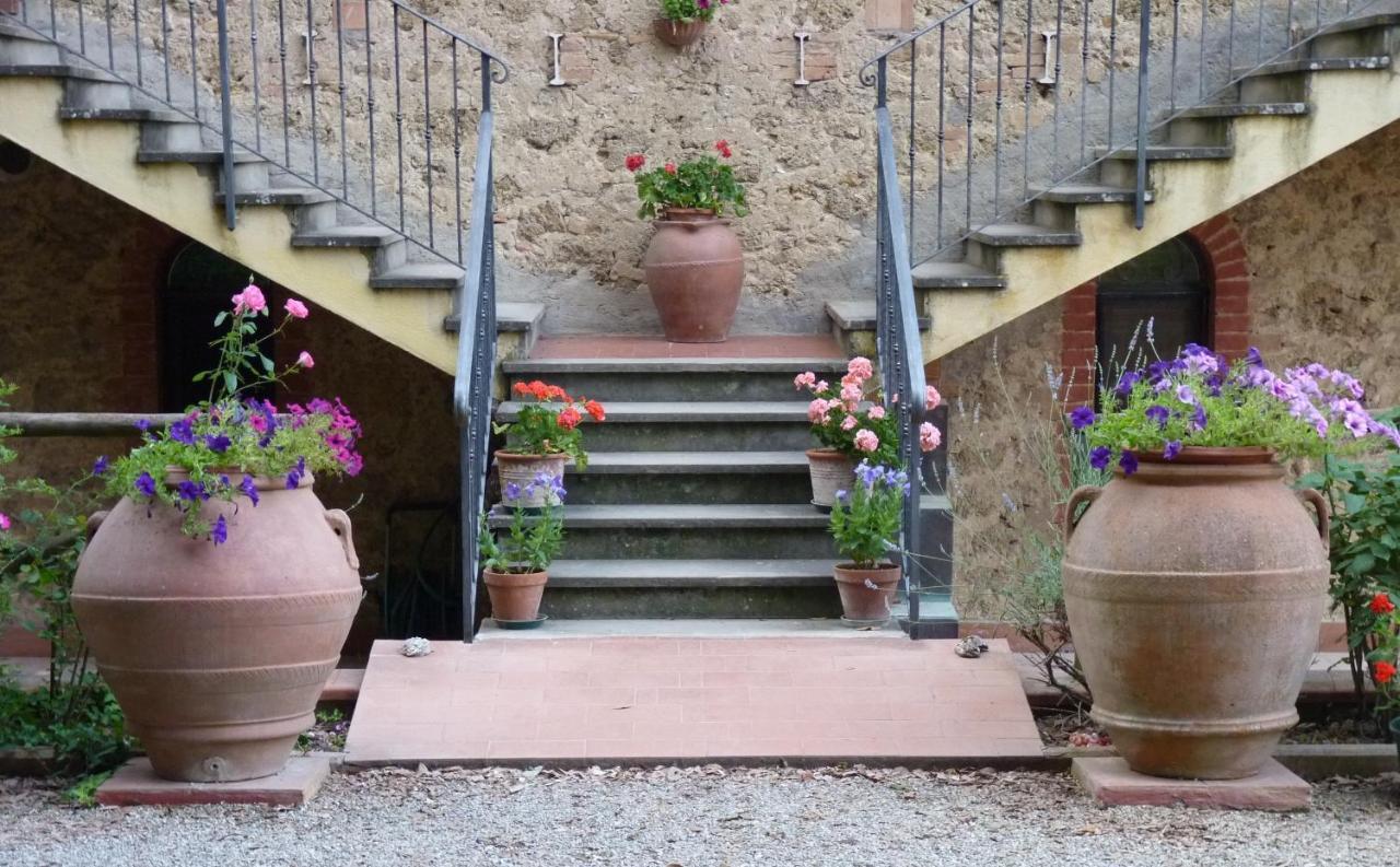 Antico Podere Il Bugnolo Poggibonsi Exterior foto